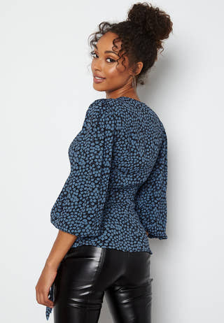 Kittie 3/4 Sleeve Wrap Top