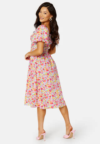 Laine Nia Sleeve Midi Dress