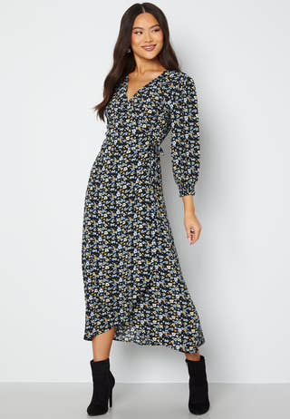 Lupisk 3/4 Wrap Dress
