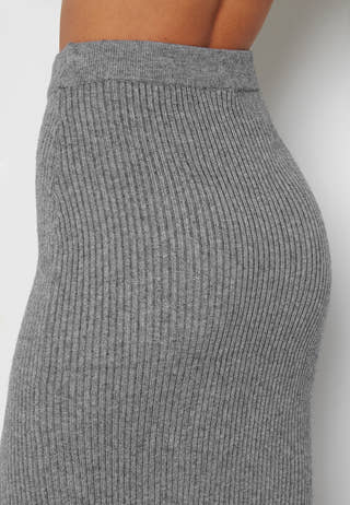 Ril Overlap Knit Skirt