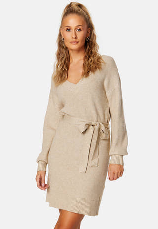 Ril V-Neck L/S Belt Knit Dress