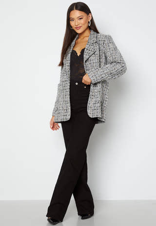 Thia Blazer