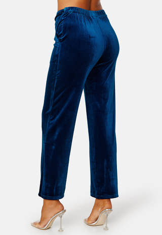 Velour HW Straight Pants