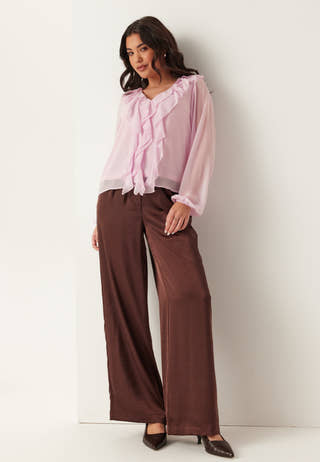 Viane L/S V-NECK FRILL TOP V-N