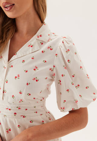 Vicille Ann V-neck 2/4 SHORT D