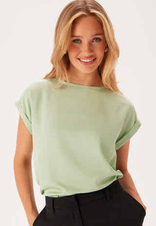 Viellette S/S Satin Top