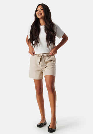Vijolanda High Waist shorts