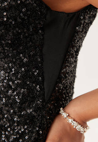 Vikaiya S/L O-NECK SHORT SEQUI