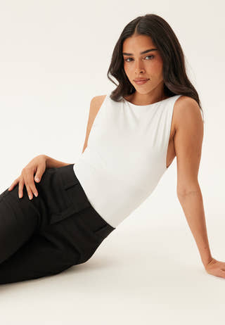 Vikenza U-neck S/L TANK TOP RE