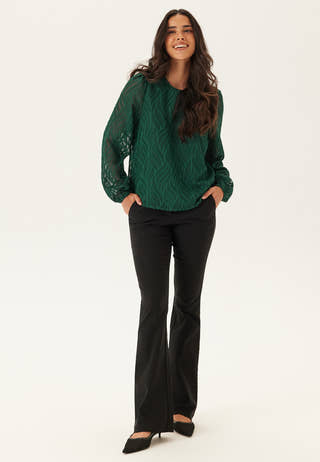 Vimika O-neck L/S Top