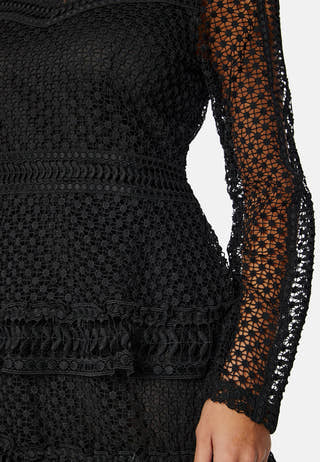 Alberta LS New Lace Dress