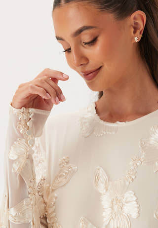 Yasfloree Ls Train Dress