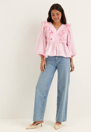 Yasruna 3/4 RUFFLE TOP